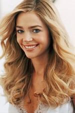 Denise Richards: It's Complicated